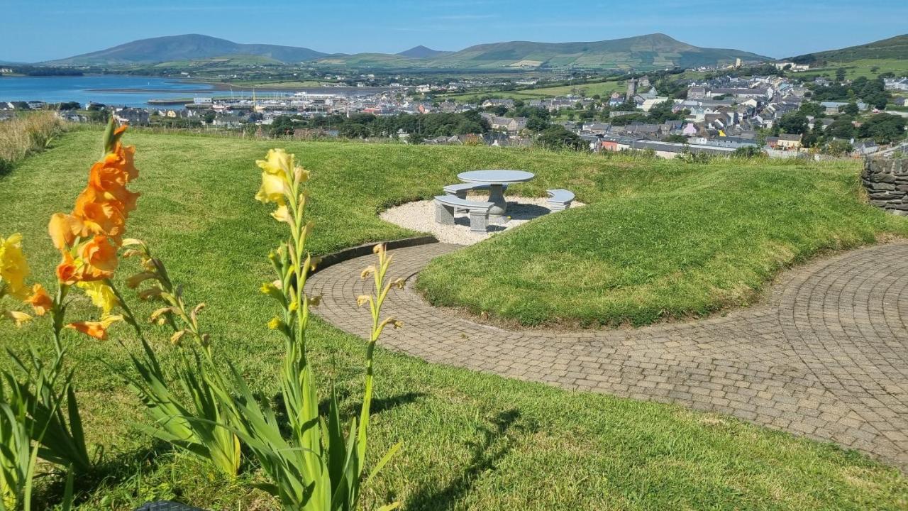 Hotel Fab View Dingle Exterior foto
